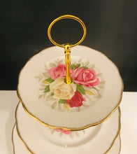 Load image into Gallery viewer, Queen Anne 3 Tier