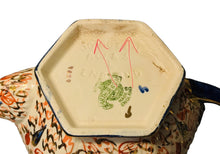 Load image into Gallery viewer, 5 Cup Imari Teapot