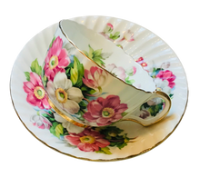 Load image into Gallery viewer, Stanley Elizabethan Potteries