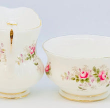 Load image into Gallery viewer, Royal Albert Lavender Rose