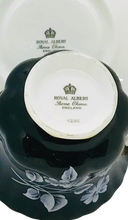 Load image into Gallery viewer, Royal Albert Duo