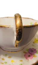 Load image into Gallery viewer, Royal Standard Floral