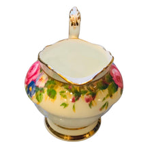 Load image into Gallery viewer, Paragon Tapestry Rose