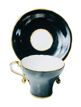 Load image into Gallery viewer, Aynsley Cabbage Rose