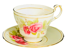 Load image into Gallery viewer, Paragon Cabbage Rose