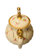 Load image into Gallery viewer, Sadler Rosebud Teapot 2790