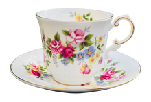 Load image into Gallery viewer, Queen’s Rosina Floral