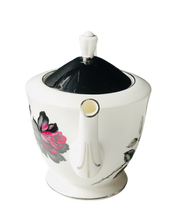 Load image into Gallery viewer, RA Masquerade 3 Cup