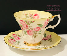 Load image into Gallery viewer, Royal Albert Duo