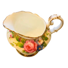 Load image into Gallery viewer, Paragon Tapestry Rose