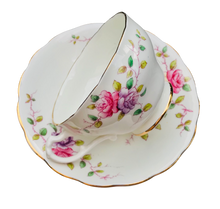 Load image into Gallery viewer, Floral Duo England