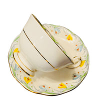 Load image into Gallery viewer, Queen Anne Hand Decorated