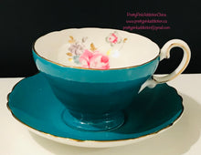 Load image into Gallery viewer, Crown Staffordshire Duo