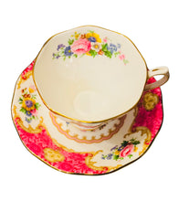 Load image into Gallery viewer, Royal Albert Lady Carlyle