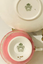 Load image into Gallery viewer, Aynsley Crocus Duo