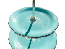 Load image into Gallery viewer, Royal Winton Cake Stand