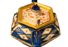 Load image into Gallery viewer, 5 Cup Imari Teapot