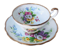 Load image into Gallery viewer, EB Foley Floral