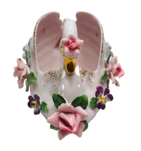 Load image into Gallery viewer, L’Amour Swan