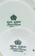 Load image into Gallery viewer, Royal Albert Green Duo