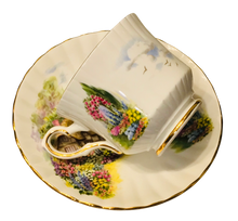 Load image into Gallery viewer, Royal Stafford English Cottage