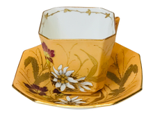 Load image into Gallery viewer, Gold Moriage Porcelain