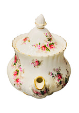 Load image into Gallery viewer, 6 Cup Royal Albert Lavender Rose Teapot