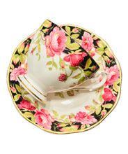 Load image into Gallery viewer, Queen Anne Black Magic