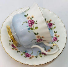 Load image into Gallery viewer, Royal Albert Duo