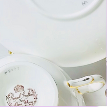 Load image into Gallery viewer, Royal Grafton Orchard