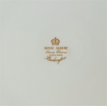 Load image into Gallery viewer, Royal Albert Burlington 8 In