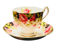 Load image into Gallery viewer, Queen Anne Black Magic