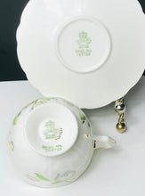 Load image into Gallery viewer, Aynsley Dogwood