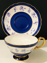 Load image into Gallery viewer, Crown Staffordshire Duo