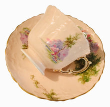 Load image into Gallery viewer, Peach Aynsley Country Scene