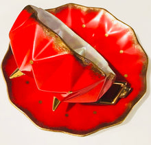 Load image into Gallery viewer, Tri-Legged Castle Duo