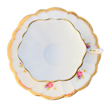 Load image into Gallery viewer, Victoria C & E