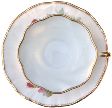 Load image into Gallery viewer, Royal Minster