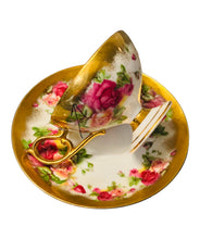 Load image into Gallery viewer, Occupied Japan Heavy Gold