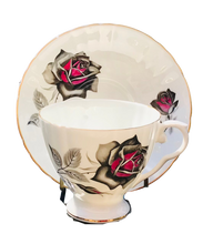 Load image into Gallery viewer, Royal Grafton Black Rose