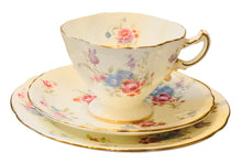 Load image into Gallery viewer, Hammersley Floral Trio 6072