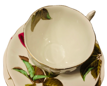 Load image into Gallery viewer, Royal Standard English Rose