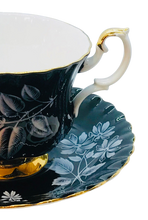 Load image into Gallery viewer, Royal Albert Duo