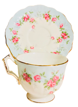 Load image into Gallery viewer, Aynsley Blue Crocus