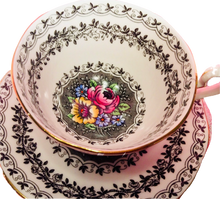 Load image into Gallery viewer, Queen Anne Floral