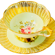 Load image into Gallery viewer, Royal Stafford Green