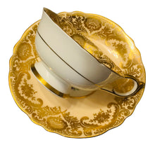 Load image into Gallery viewer, Paragon Peach Floral