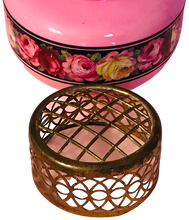 Load image into Gallery viewer, Falcon Ware Flower Frog