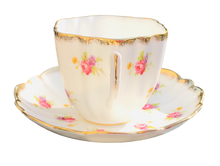 Load image into Gallery viewer, Victoria C & E