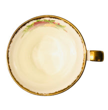 Load image into Gallery viewer, Royal Albert Christmas Magic